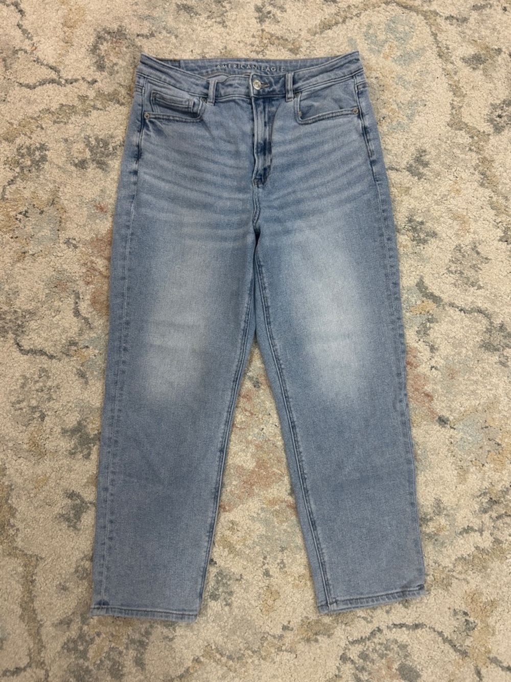 American Eagle Outfitters Light Blue High-Rise Mom Jeans
